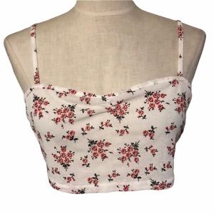 NEW Cropped red cream flora tank top